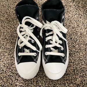 Size 6.5 platform converse high tops
